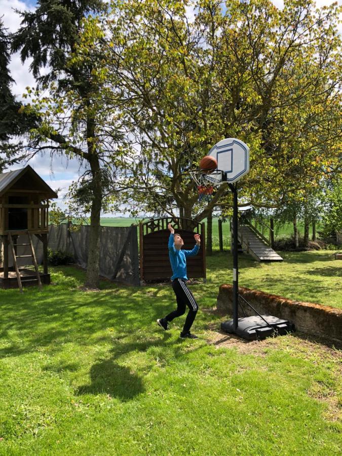 Ferienhaus Biene Wartin Bagian luar foto