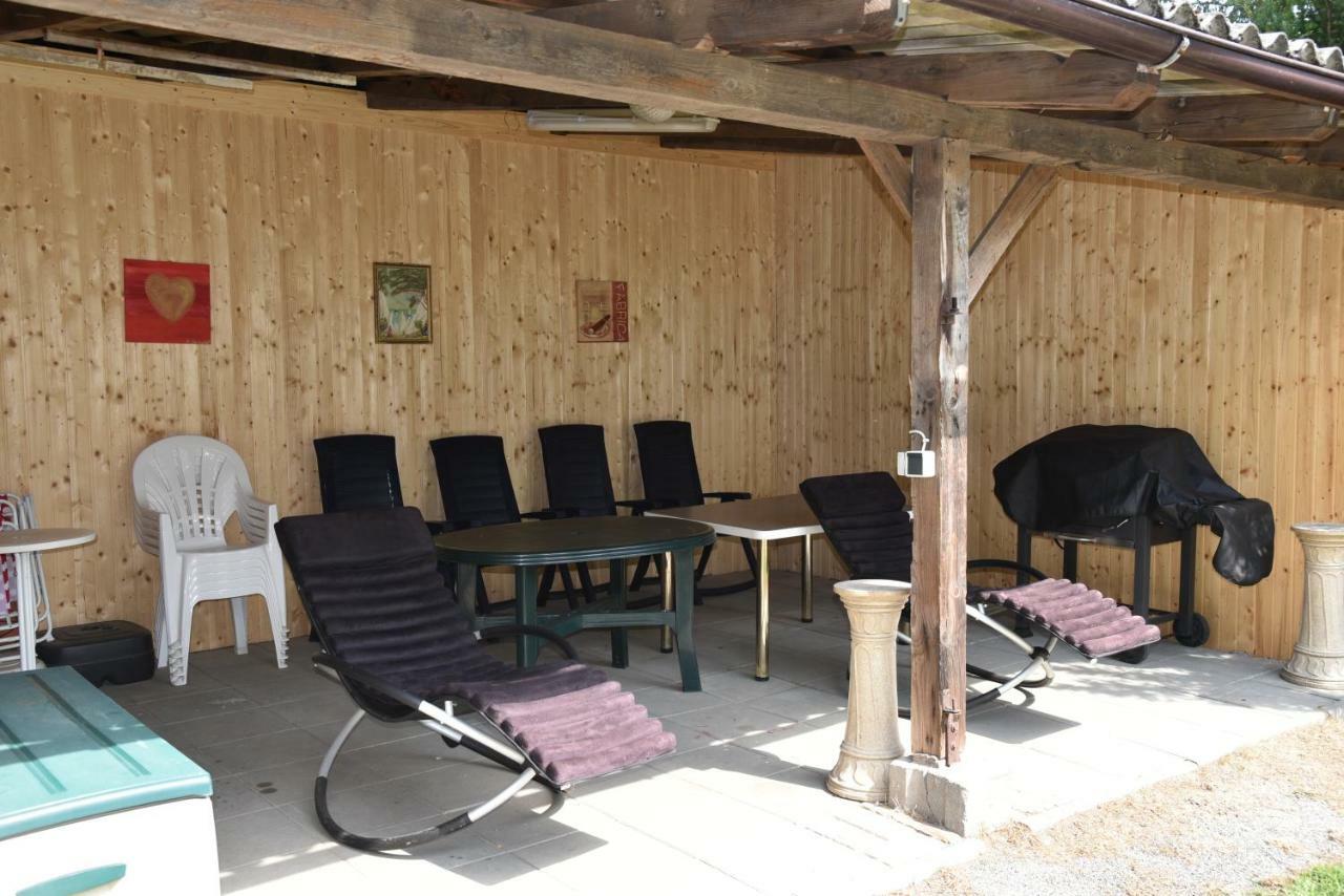 Ferienhaus Biene Wartin Bagian luar foto