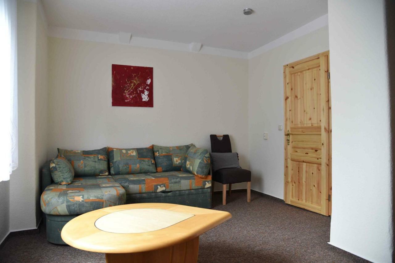 Ferienhaus Biene Wartin Bagian luar foto